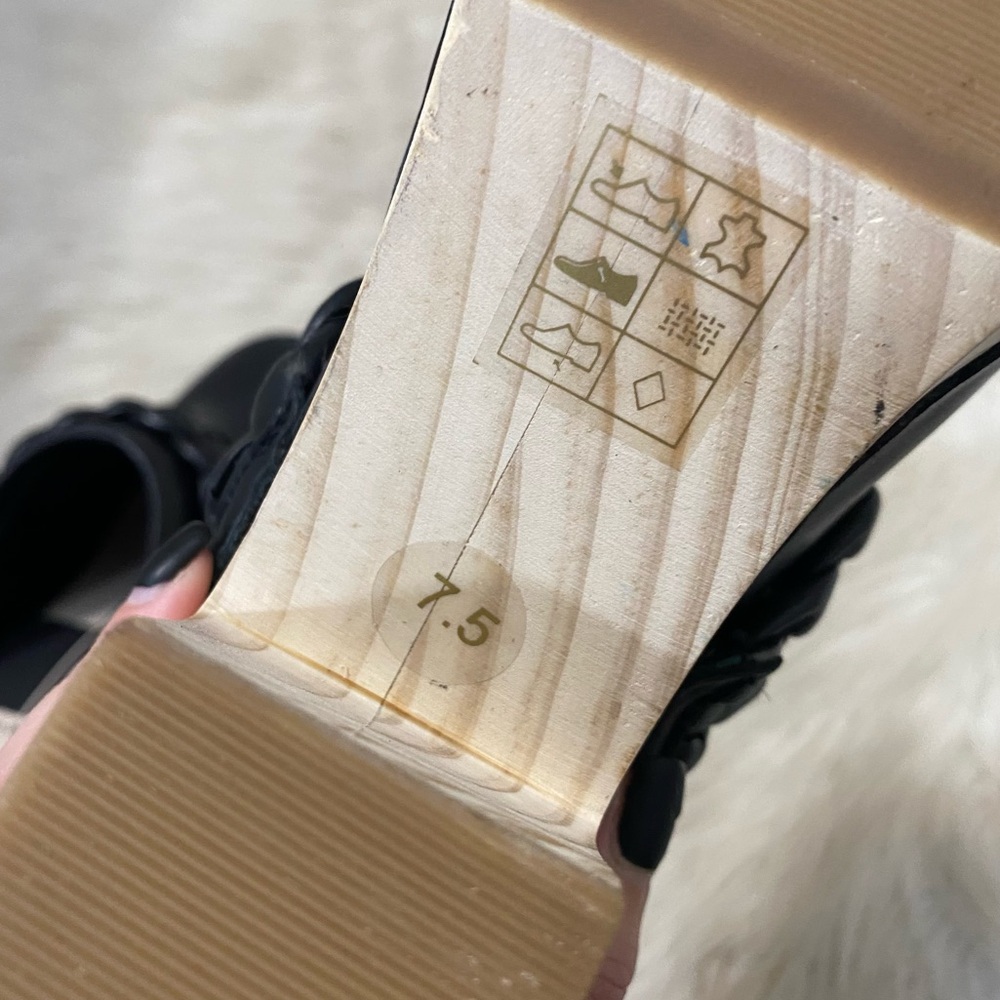 Dolce Vita Black and Tan Mules - Picture 8 of 10